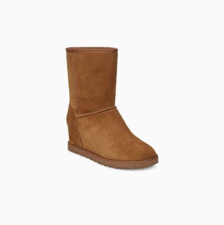 UGG Classic Femme Short - Boots Dame - Brune (NO-E946)